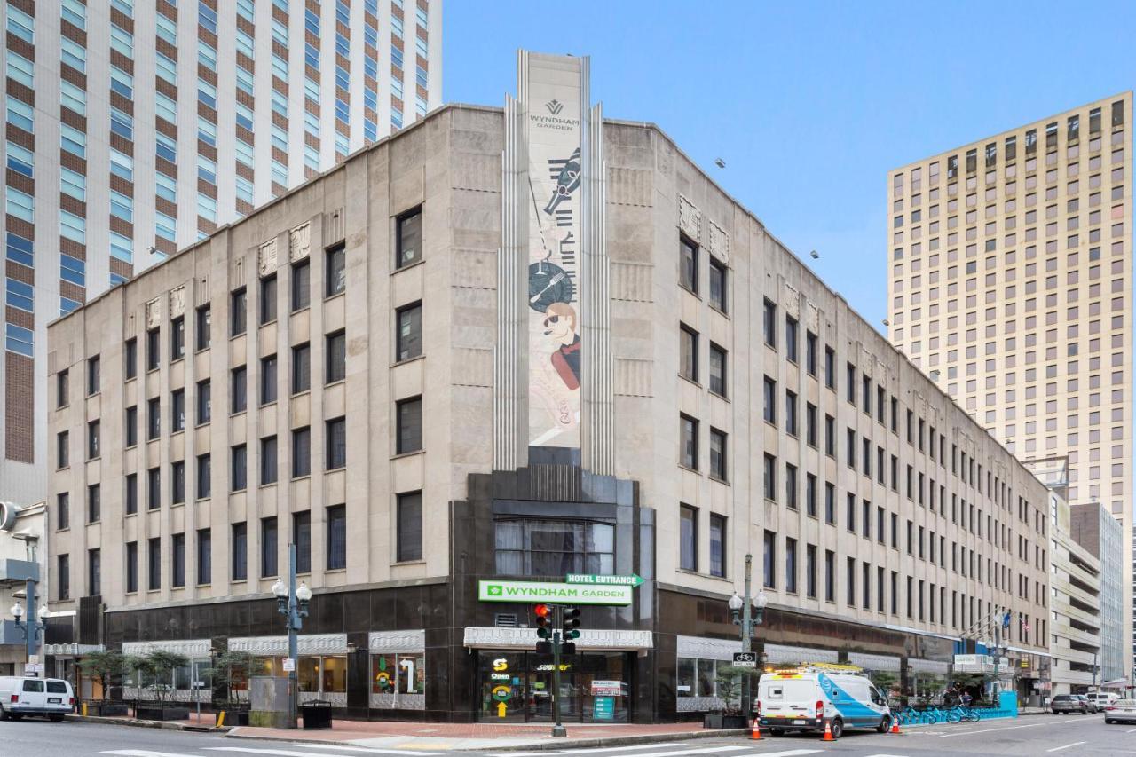 Отель Wyndham Garden Baronne Plaza Новый Орлеан Экстерьер фото