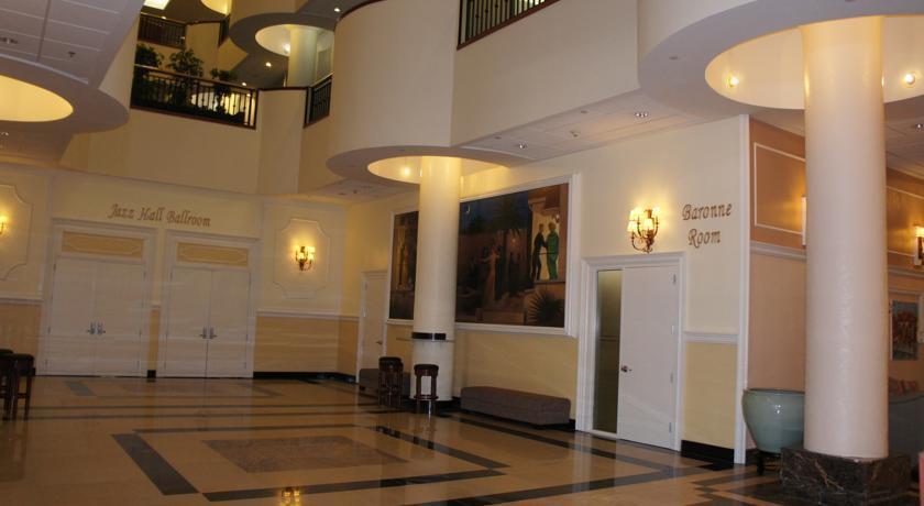 Отель Wyndham Garden Baronne Plaza Новый Орлеан Экстерьер фото