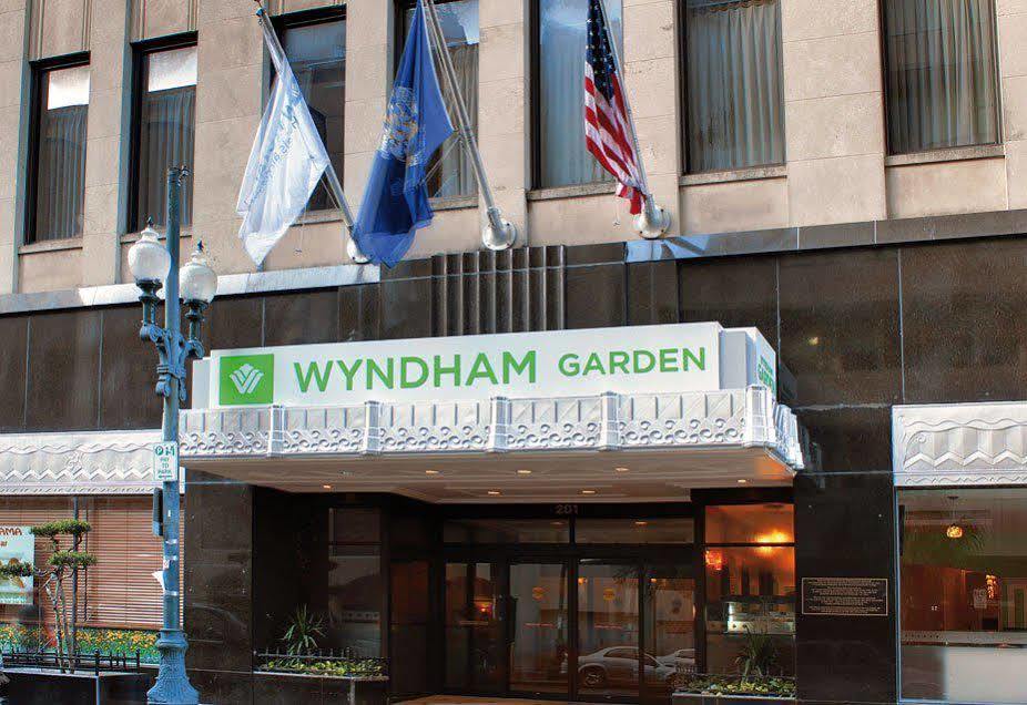 Отель Wyndham Garden Baronne Plaza Новый Орлеан Экстерьер фото